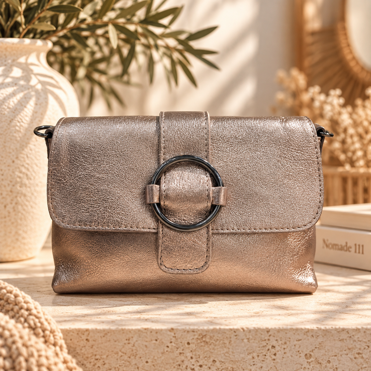 Nomade Nova ⭐ – Sac en cuir irisé à boucle