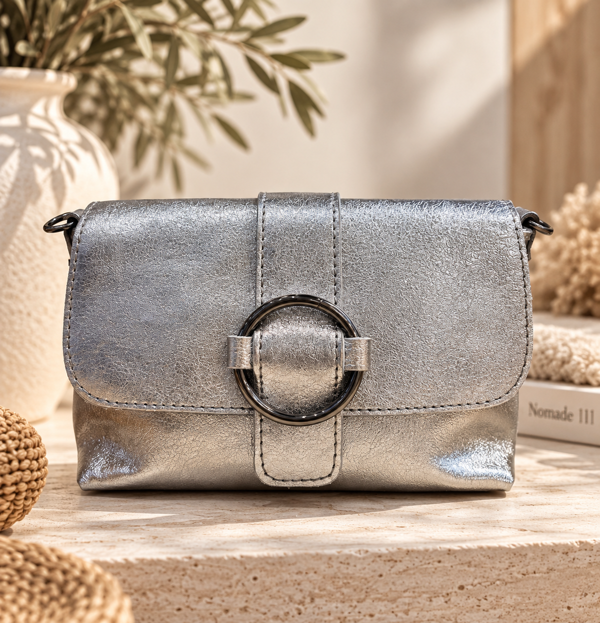 Nomade Nova ⭐ – Sac en cuir irisé à boucle